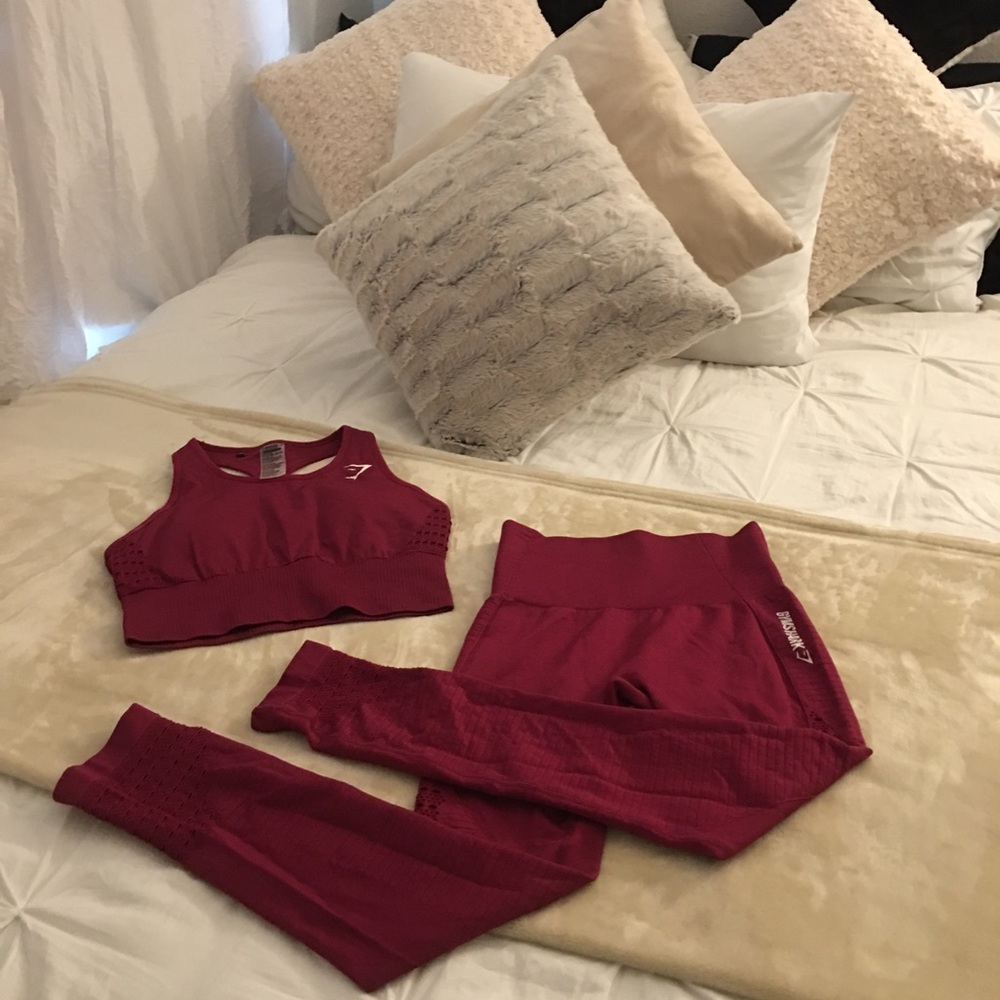 Gym Shark Energy Seamless crop top and HW leggings